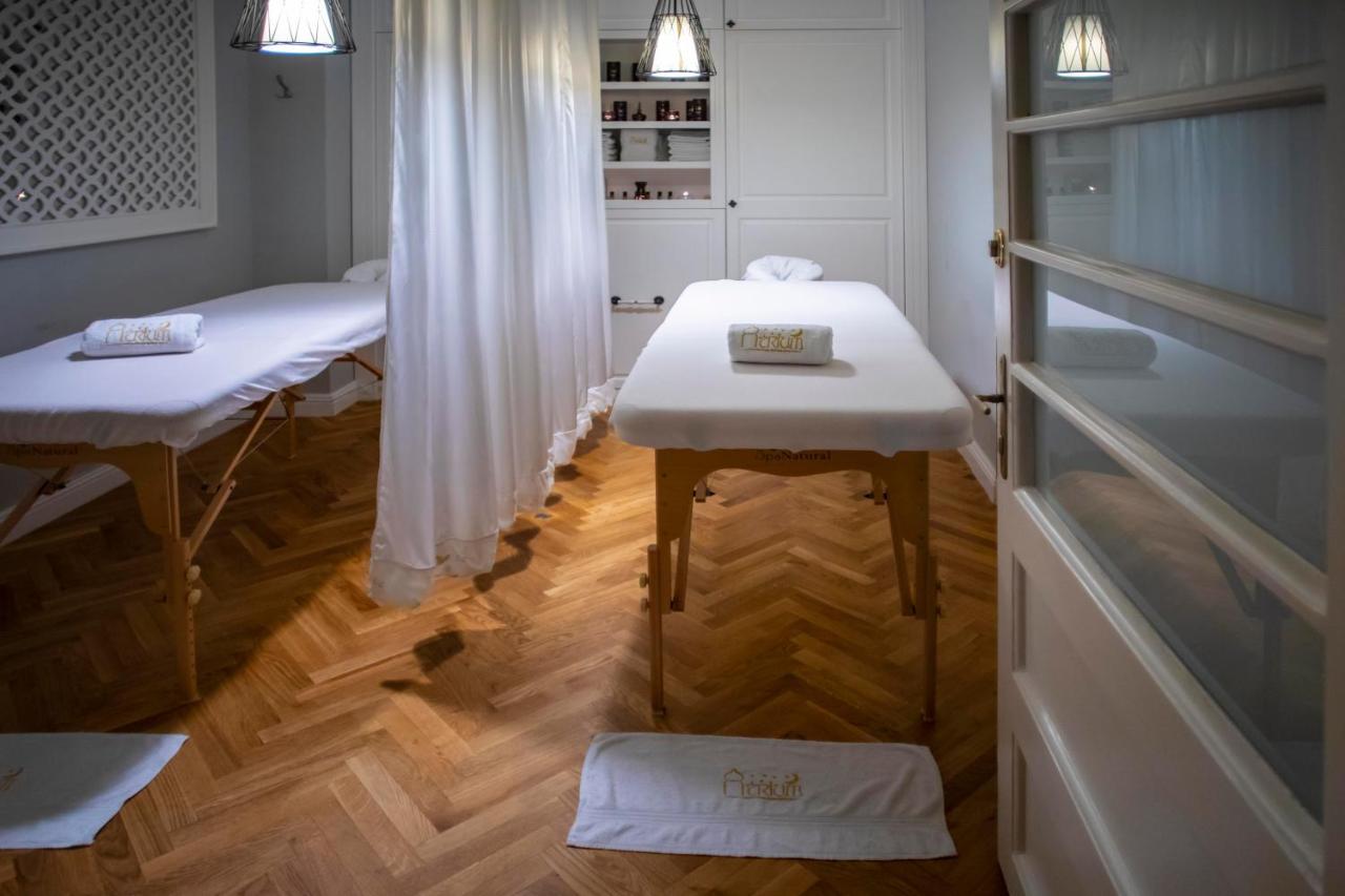 Atrium Konak Novi Sad Bagian luar foto
